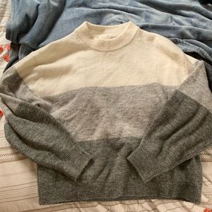 H&M Sweater